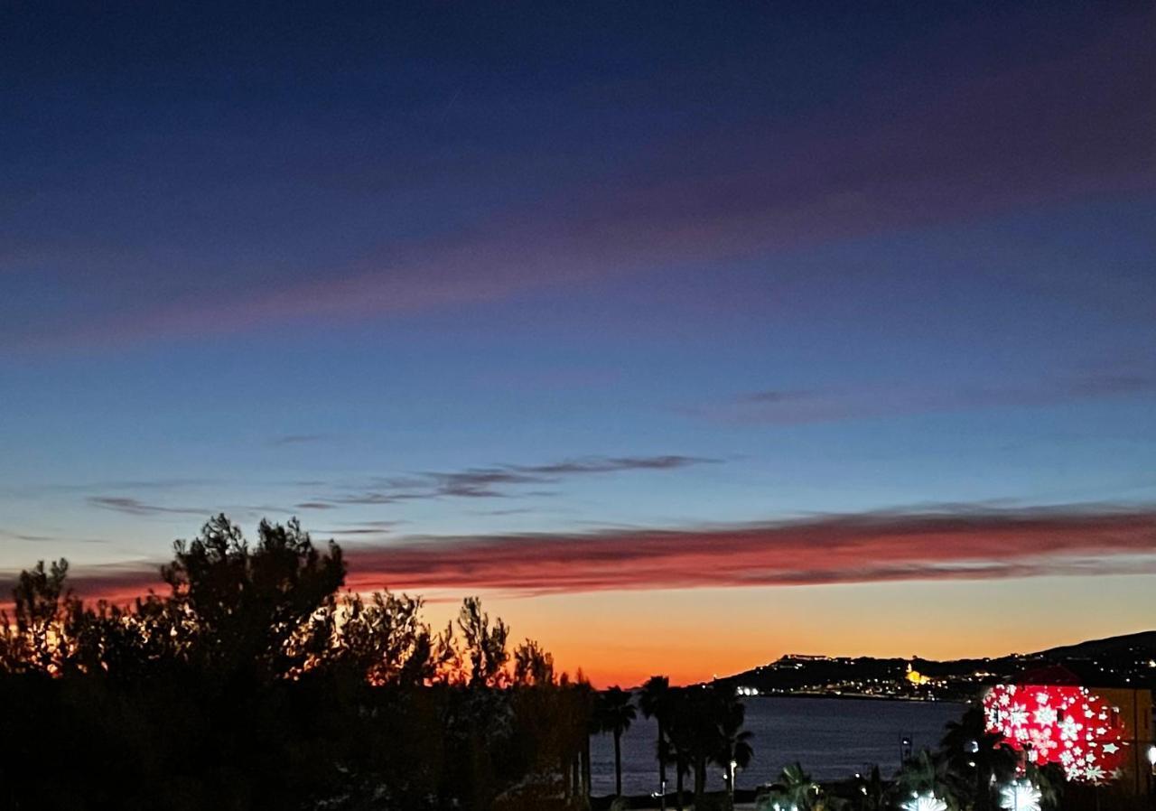 Bistrot Del Mare Apartment Santo Stefano al Mare Luaran gambar