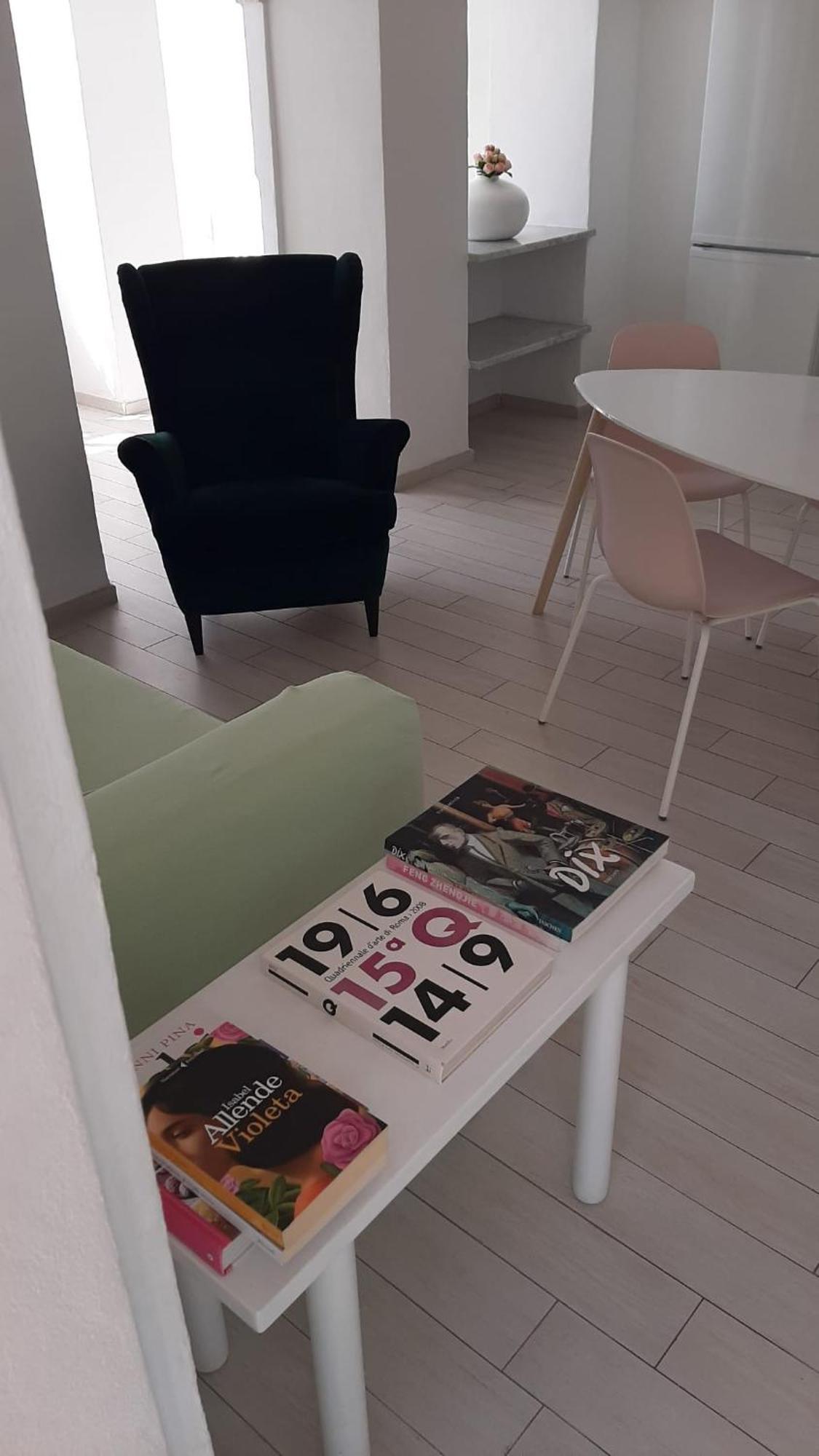 Bistrot Del Mare Apartment Santo Stefano al Mare Luaran gambar