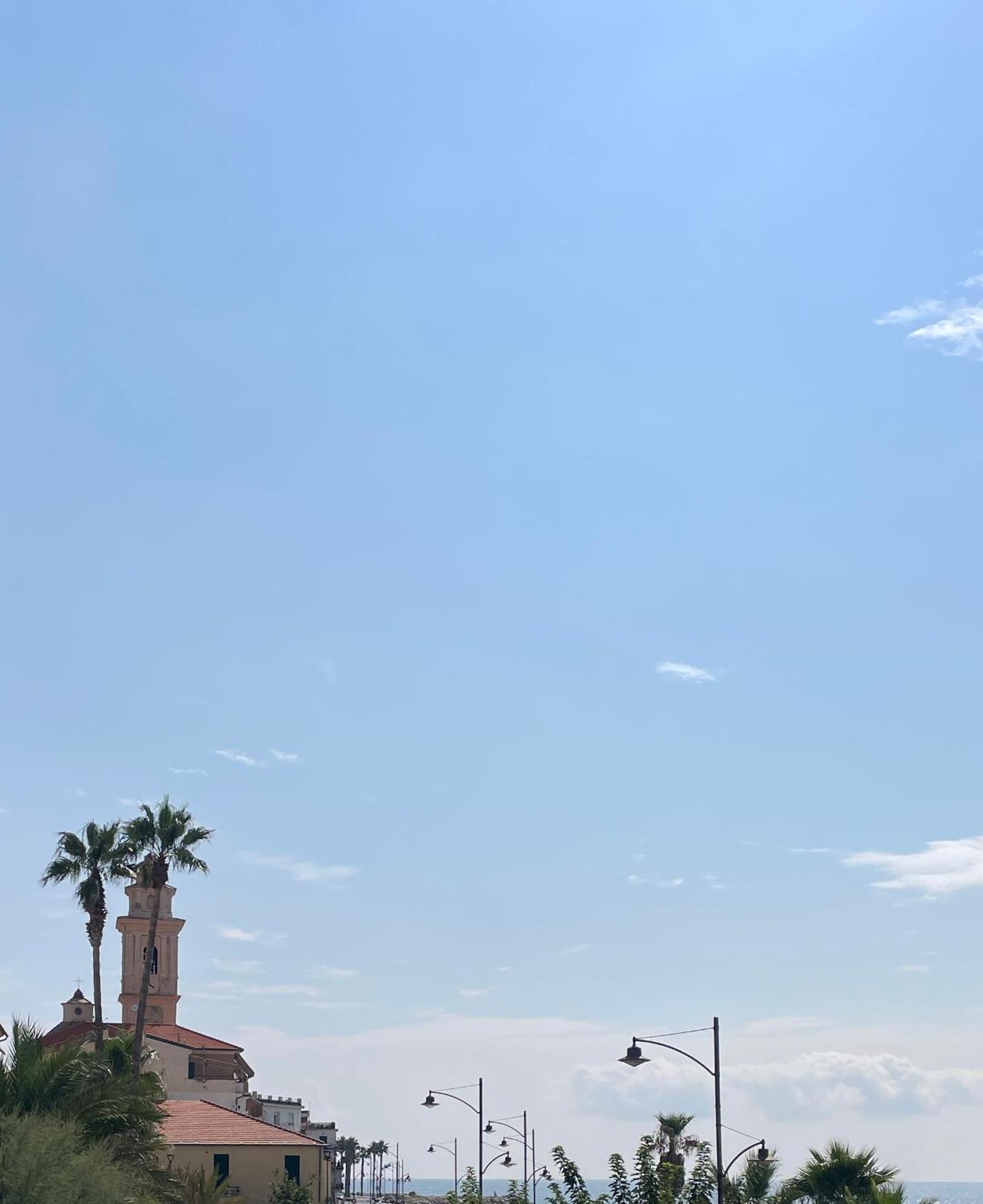 Bistrot Del Mare Apartment Santo Stefano al Mare Luaran gambar