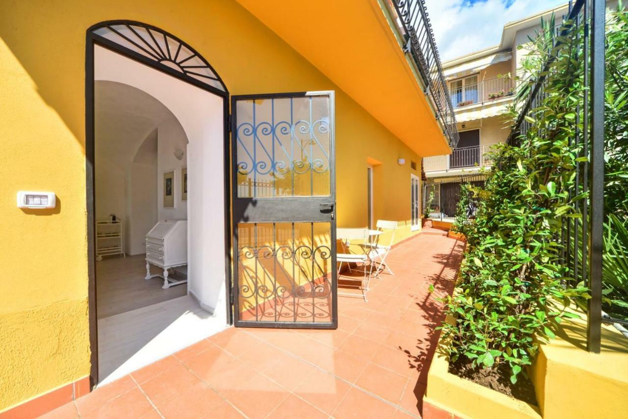 Bistrot Del Mare Apartment Santo Stefano al Mare Luaran gambar